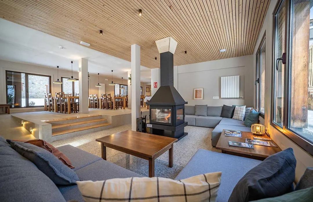 Aran Hostel-1